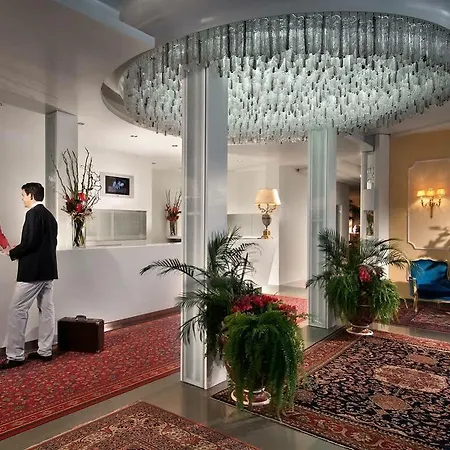 Mioni Pezzato Hotel 4*